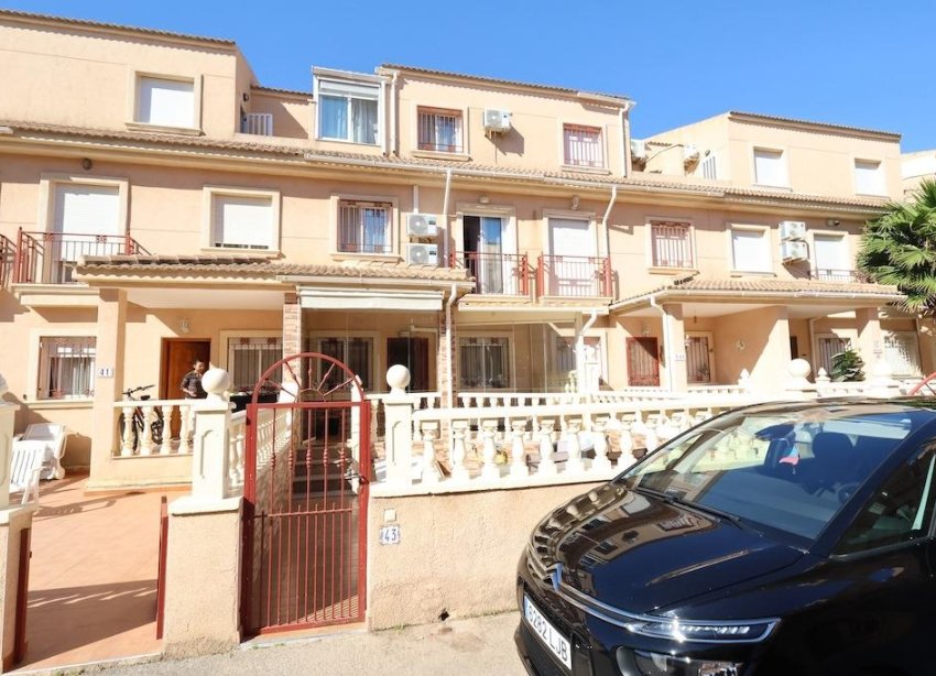Resale - Apartament / Duplex - Orihuela Costa - La Zenia