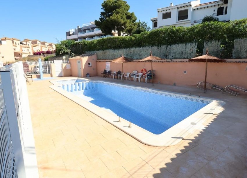 Resale - Apartament / Duplex - Orihuela Costa - La Zenia