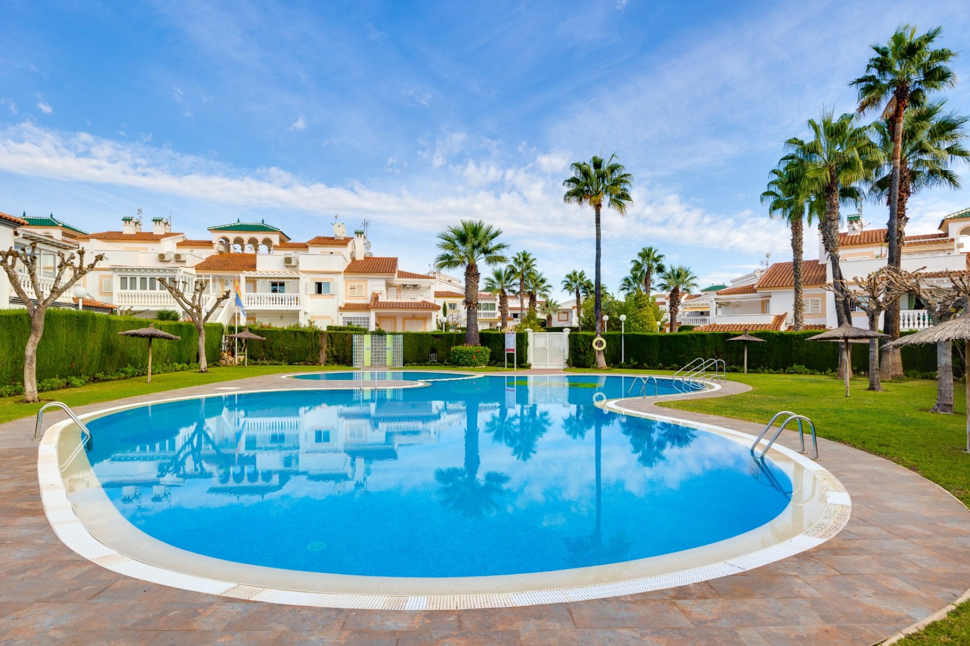 Resale - Apartament / Duplex - Orihuela Costa - La Zenia