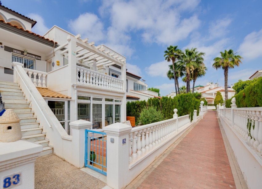 Resale - Apartament / Duplex - Orihuela Costa - La Zenia