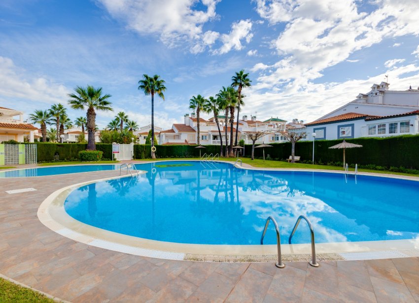Resale - Apartament / Duplex - Orihuela Costa - La Zenia