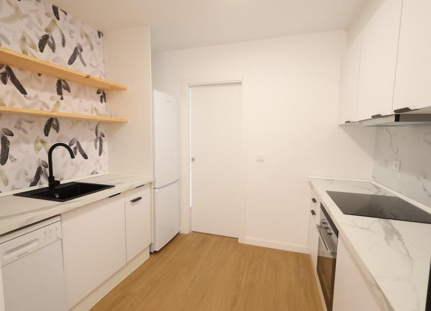 Resale - Apartament / Duplex - Orihuela Costa - La Zenia