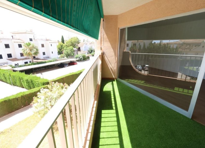 Resale - Apartament / Duplex - Orihuela Costa - La Zenia