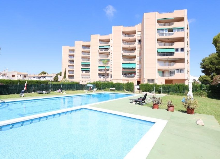 Resale - Apartament / Duplex - Orihuela Costa - La Zenia