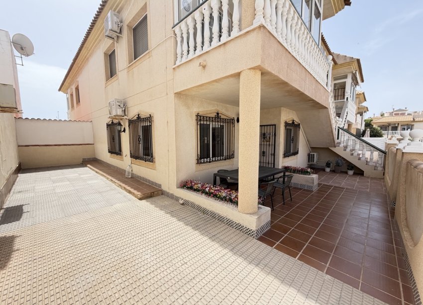 Resale - Apartament / Duplex - Orihuela Costa - La Zenia