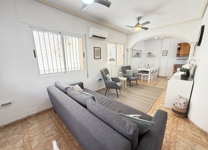 Resale - Apartament / Duplex - Orihuela Costa - La Zenia