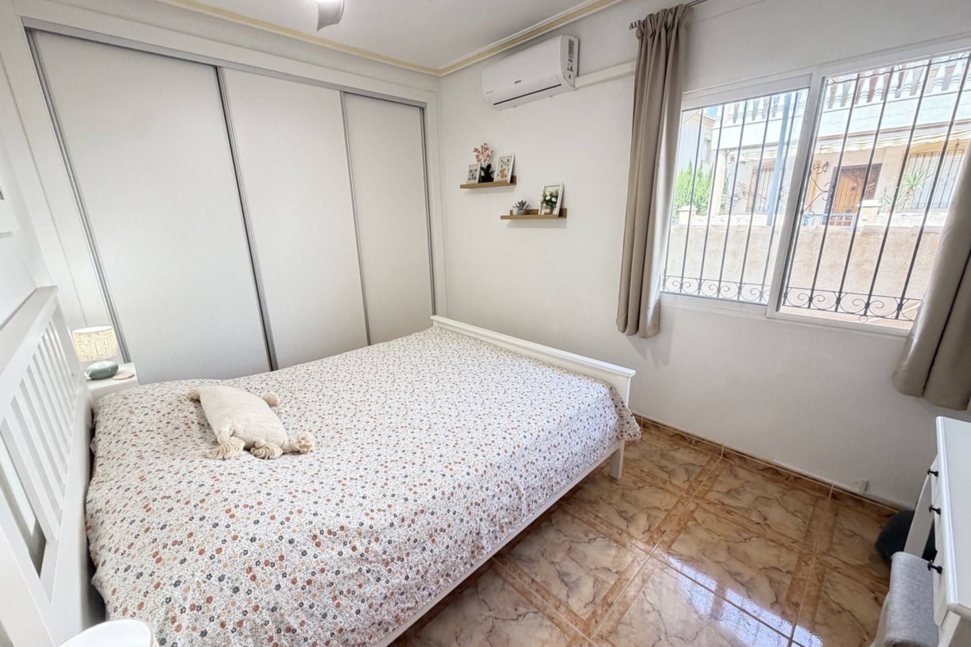 Resale - Apartament / Duplex - Orihuela Costa - La Zenia