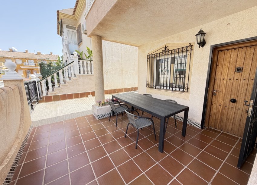 Resale - Apartament / Duplex - Orihuela Costa - La Zenia