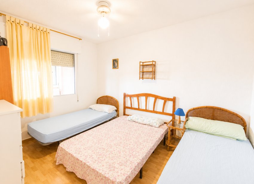 Resale - Apartament / Duplex - Orihuela Costa - La Zenia