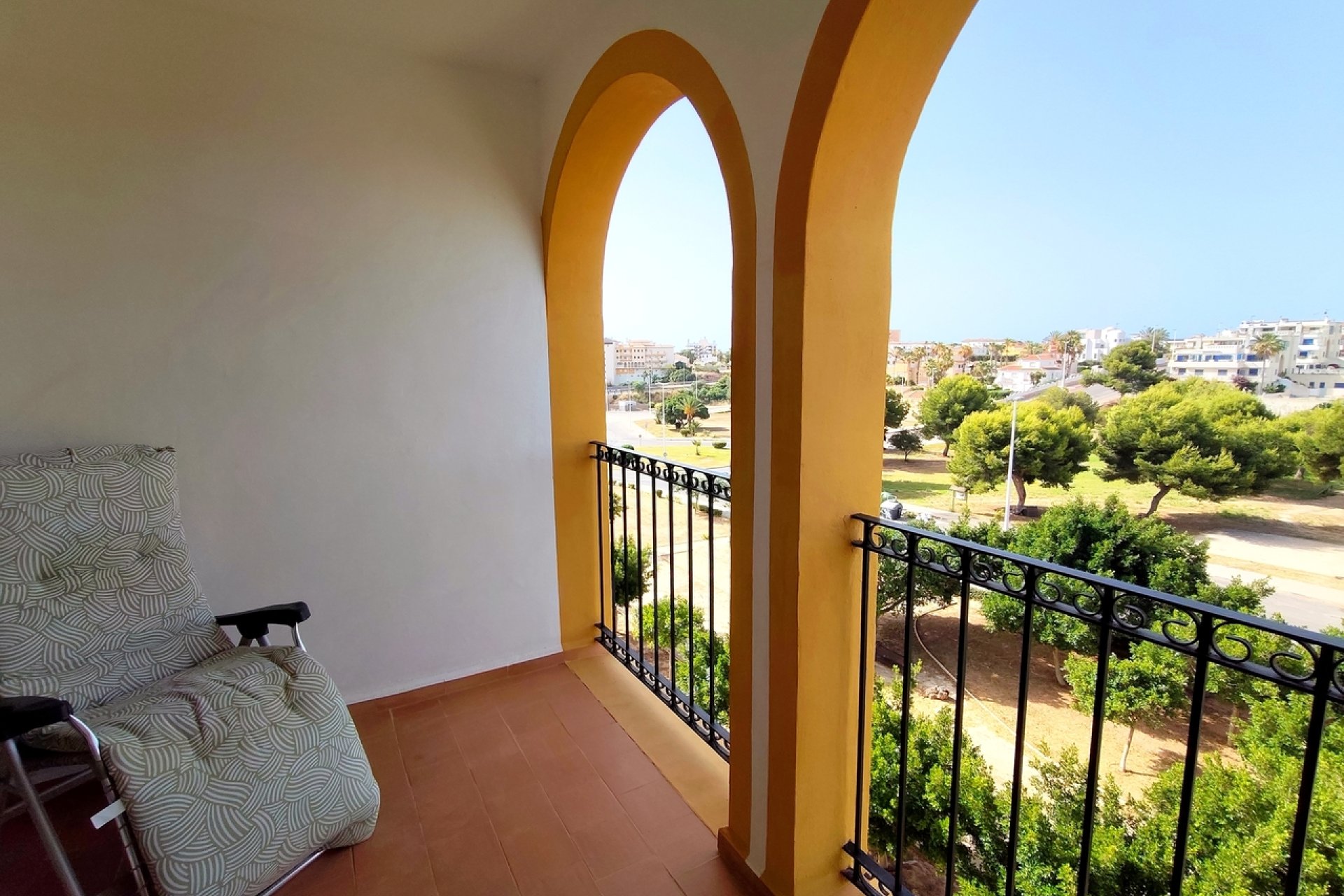 Resale - Apartament / Duplex - Orihuela Costa - La Zenia