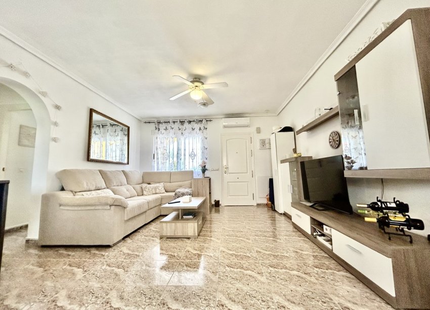 Resale - Apartament / Duplex - Orihuela Costa - La Zenia