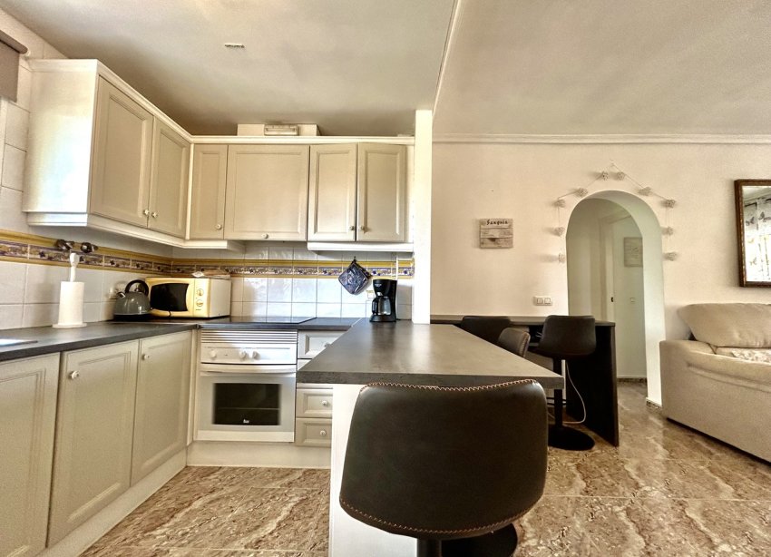 Resale - Apartament / Duplex - Orihuela Costa - La Zenia