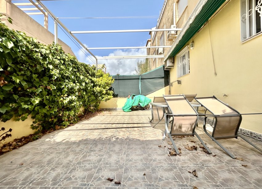 Resale - Apartament / Duplex - Orihuela Costa - La Zenia