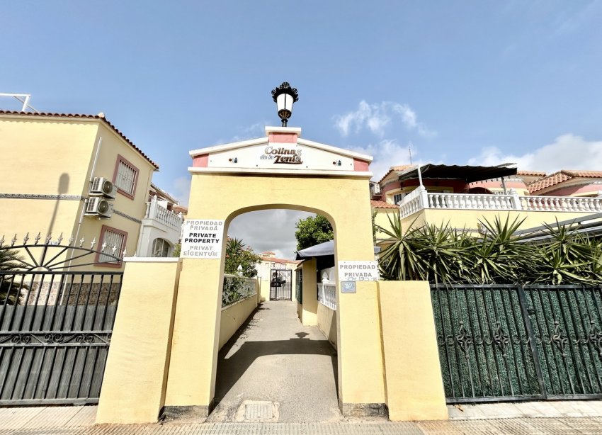 Resale - Apartament / Duplex - Orihuela Costa - La Zenia