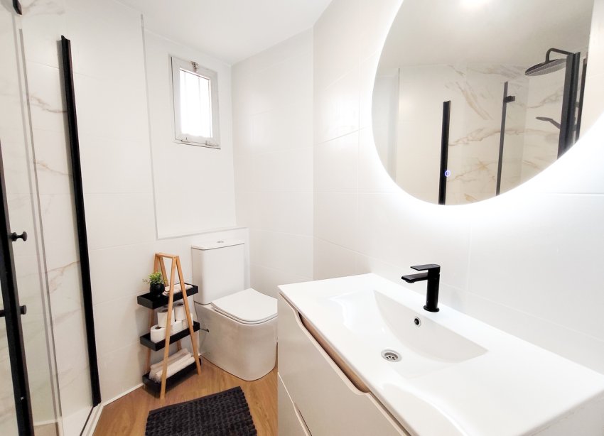 Resale - Apartament / Duplex - Orihuela Costa - La Zenia