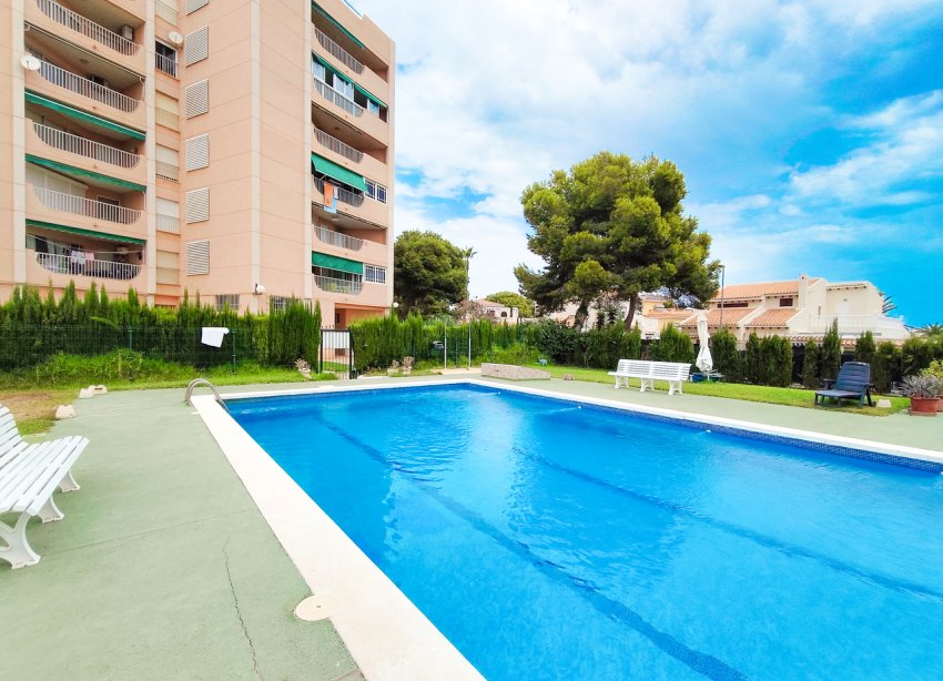 Resale - Apartament / Duplex - Orihuela Costa - La Zenia