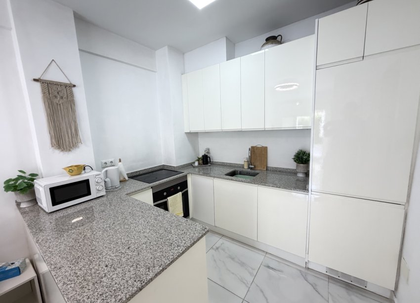 Resale - Apartament / Duplex - Orihuela Costa - La Zenia