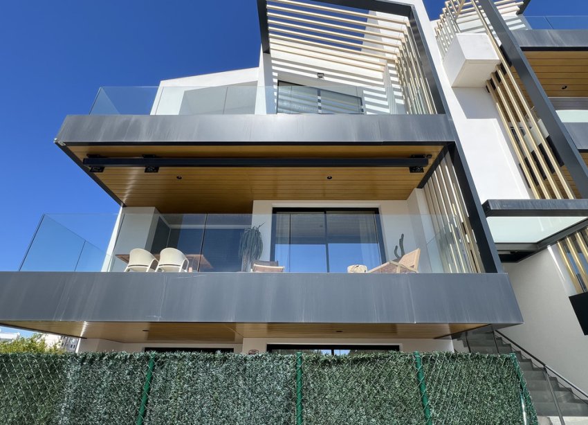 Resale - Apartament / Duplex - Orihuela Costa - Las Colinas Golf
