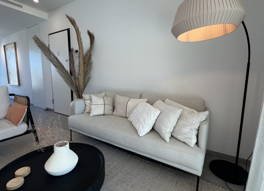 Resale - Apartament / Duplex - Orihuela Costa - Las Colinas Golf