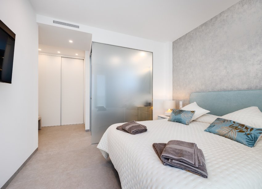 Resale - Apartament / Duplex - Orihuela Costa - Las Colinas Golf