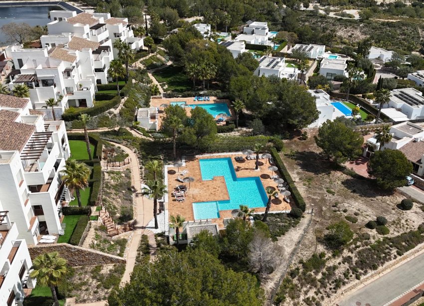 Resale - Apartament / Duplex - Orihuela Costa - Las Colinas Golf