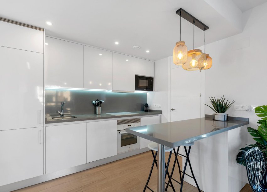 Resale - Apartament / Duplex - Orihuela Costa - Las Filipinas