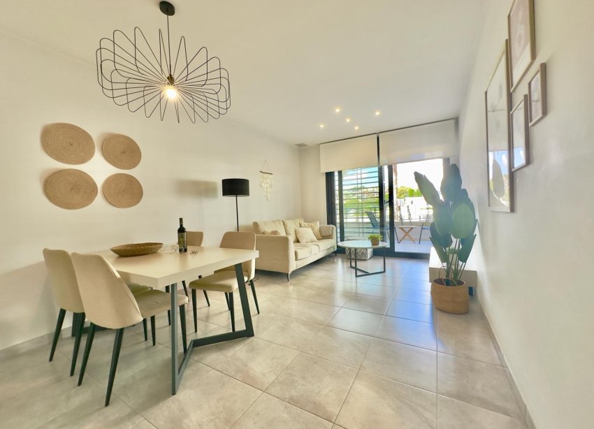 Resale - Apartament / Duplex - Orihuela Costa - Las Filipinas