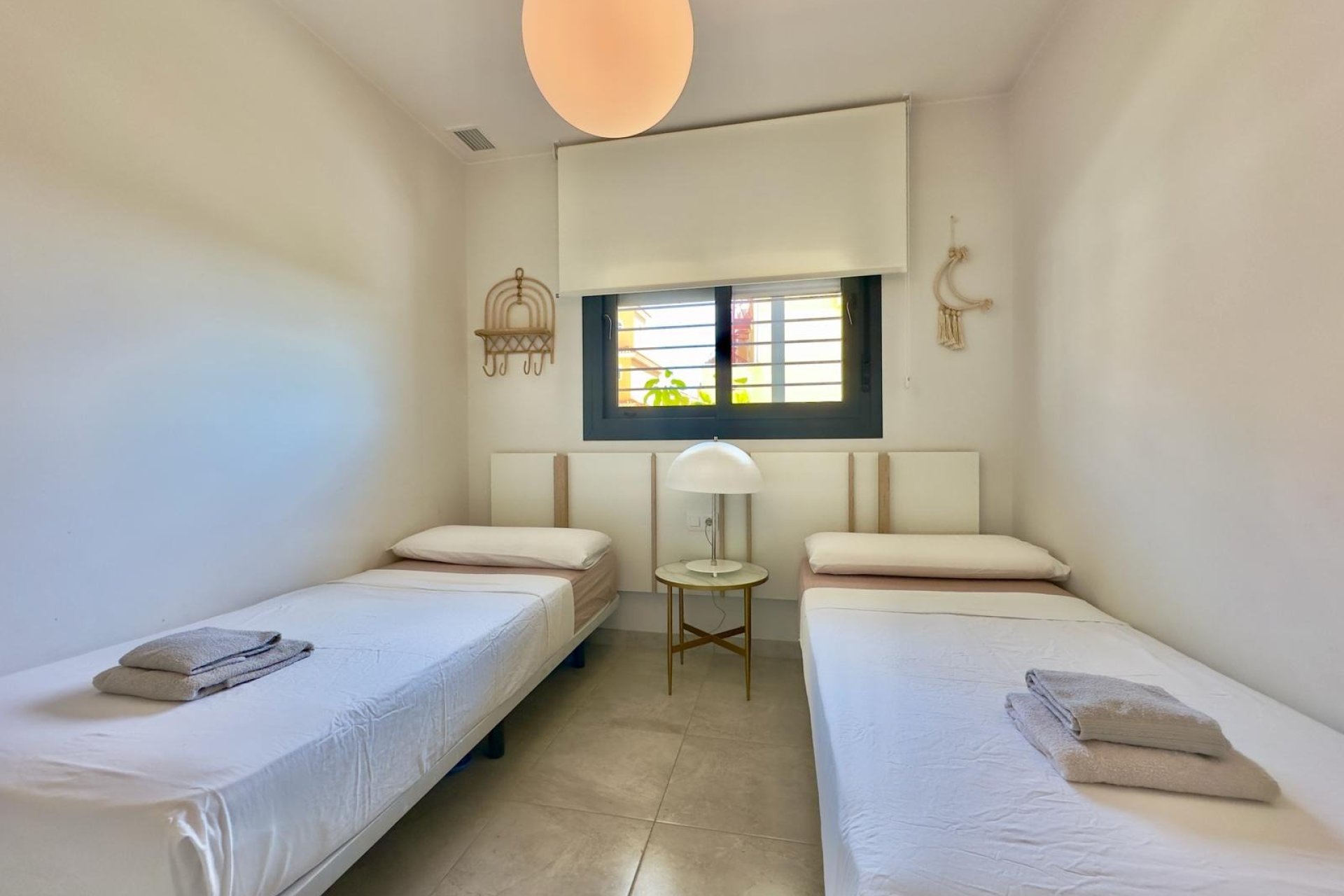 Resale - Apartament / Duplex - Orihuela Costa - Las Filipinas