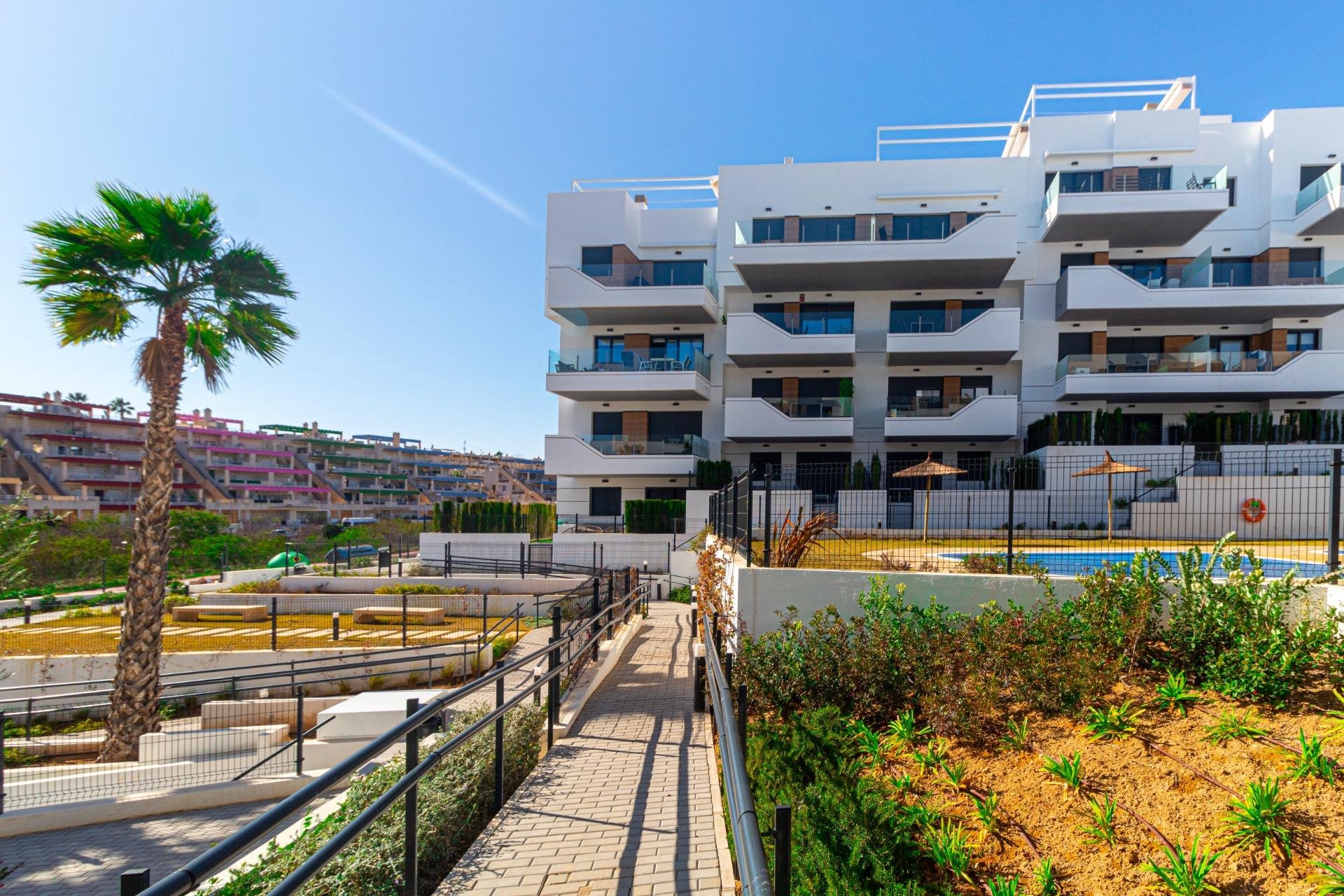 Resale - Apartament / Duplex - Orihuela Costa - Las Filipinas