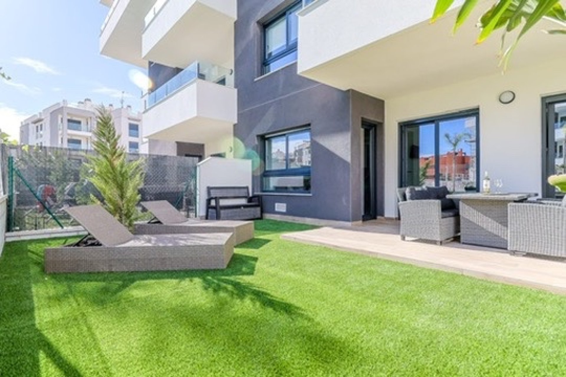 Resale - Apartament / Duplex - Orihuela Costa - Las Filipinas