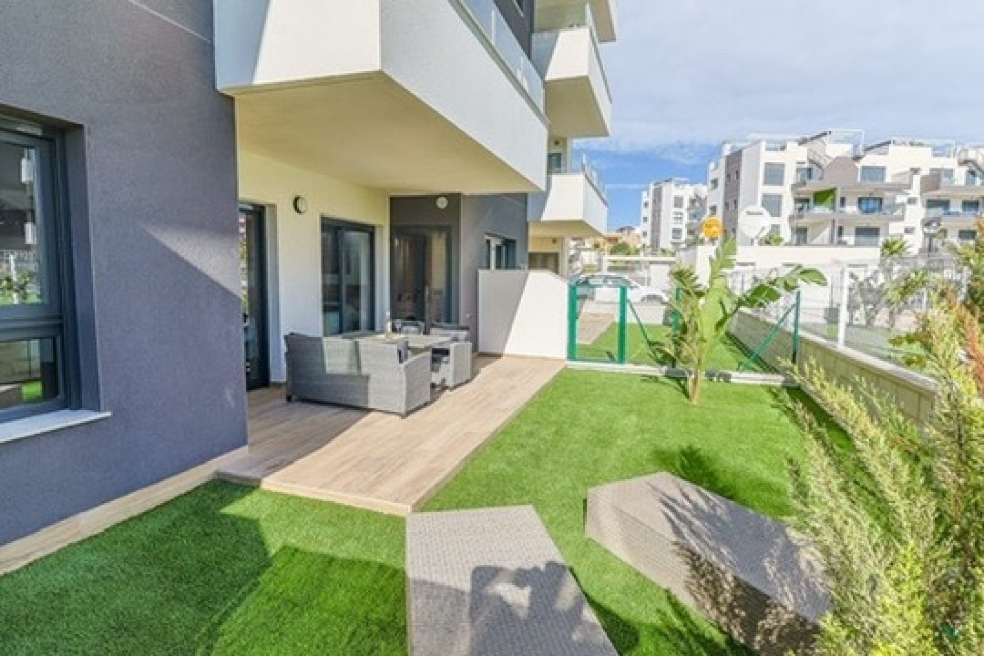 Resale - Apartament / Duplex - Orihuela Costa - Las Filipinas