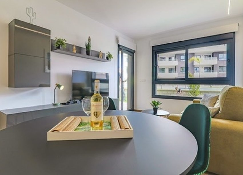 Resale - Apartament / Duplex - Orihuela Costa - Las Filipinas