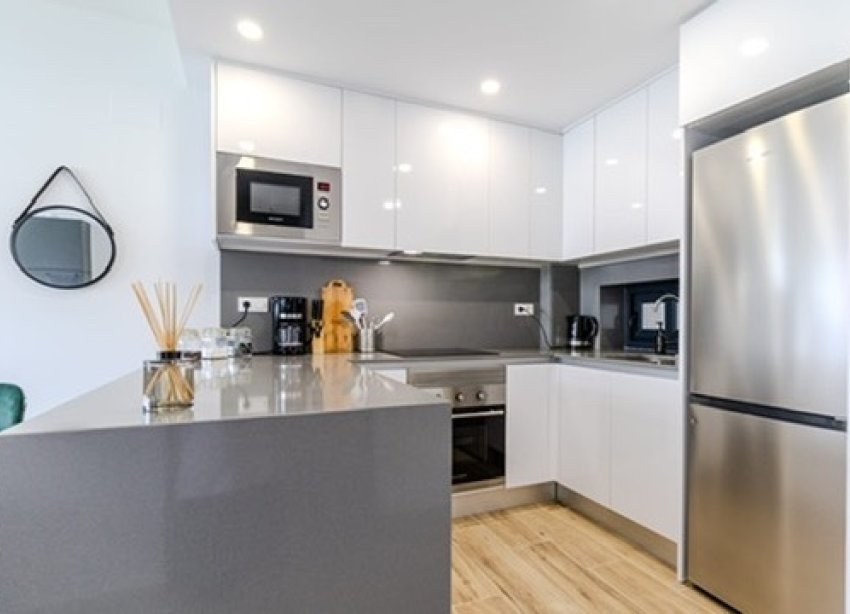 Resale - Apartament / Duplex - Orihuela Costa - Las Filipinas