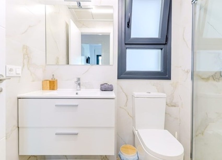 Resale - Apartament / Duplex - Orihuela Costa - Las Filipinas
