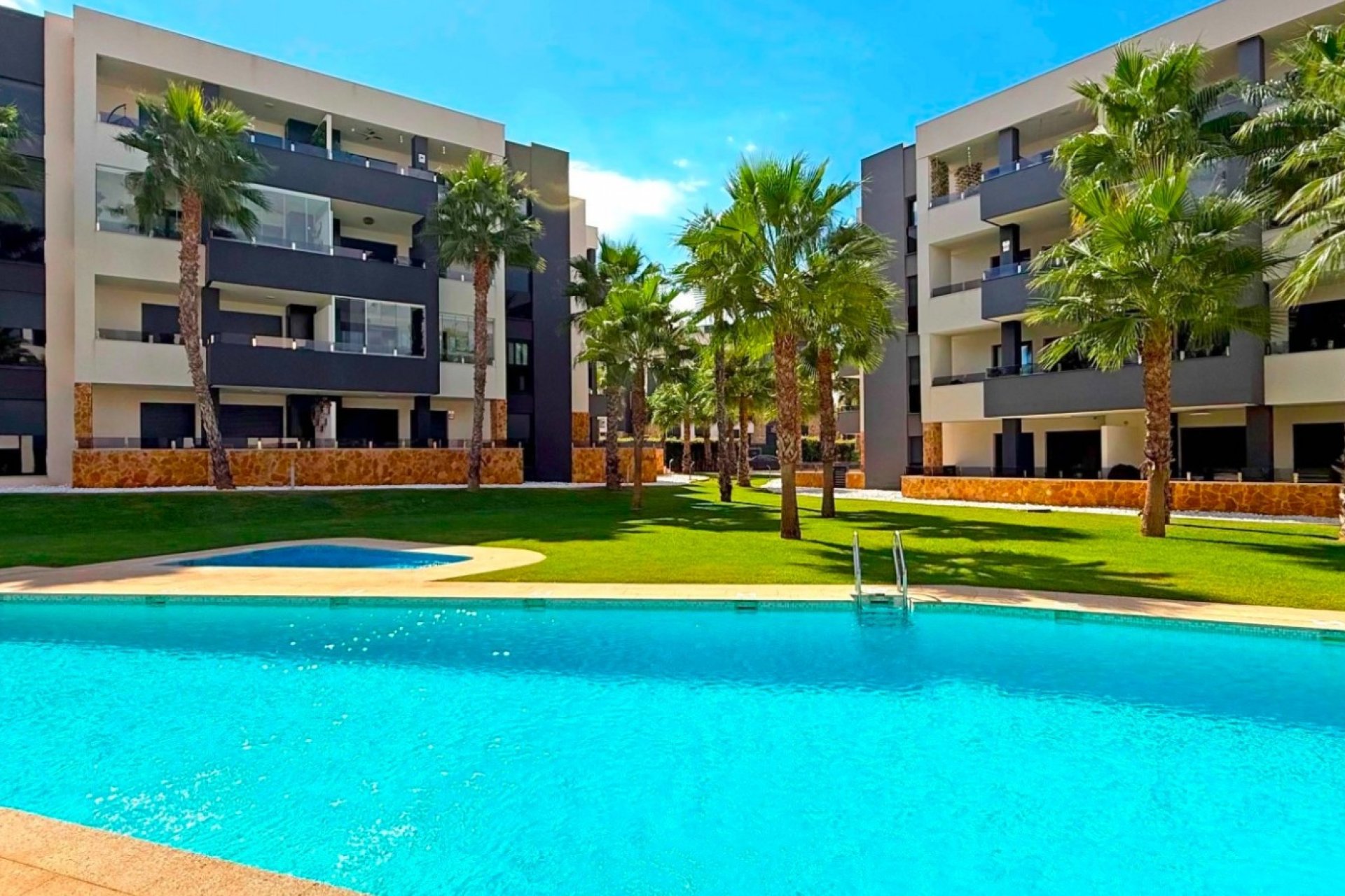 Resale - Apartament / Duplex - Orihuela Costa - Los Altos