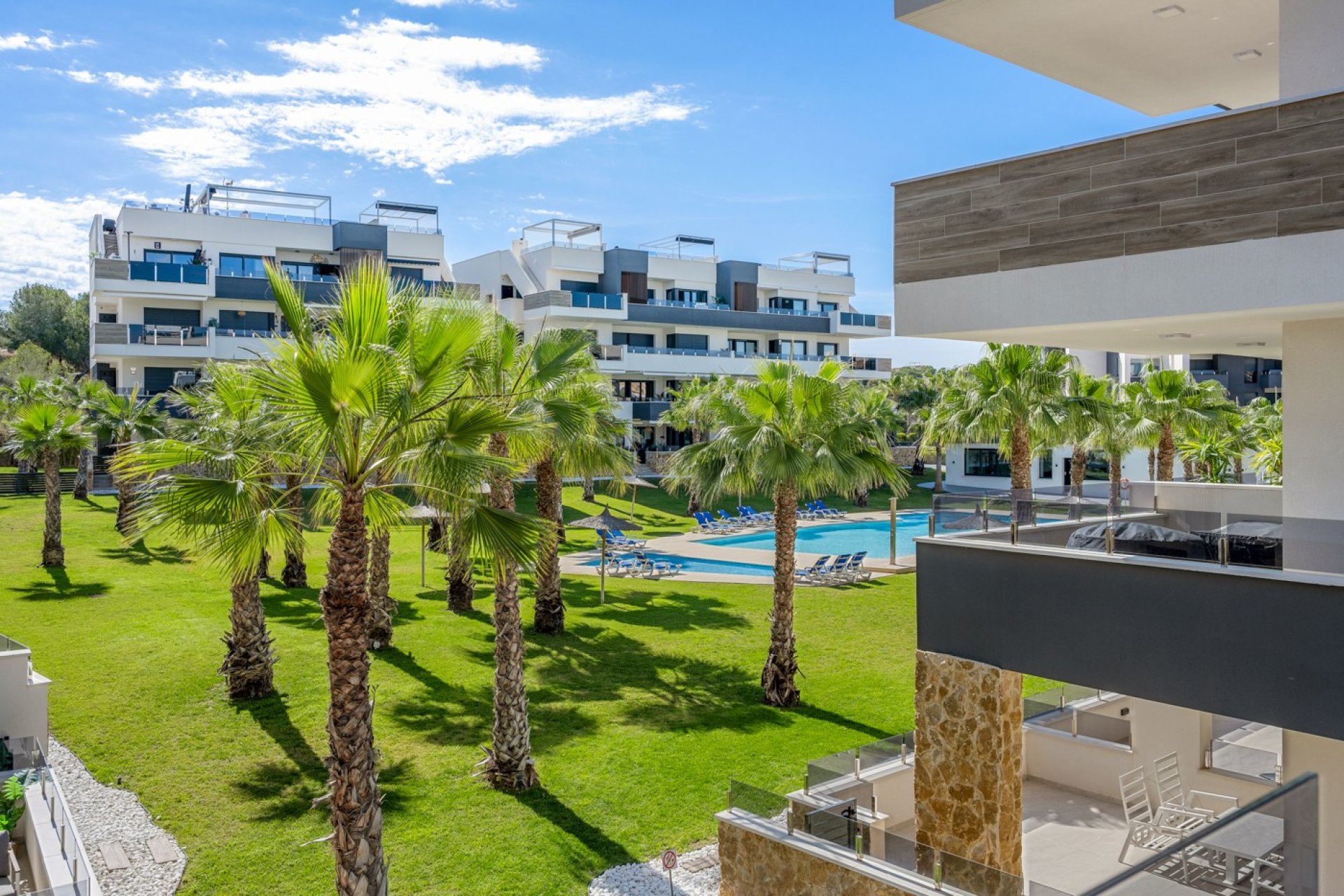 Resale - Apartament / Duplex - Orihuela Costa - Los Altos