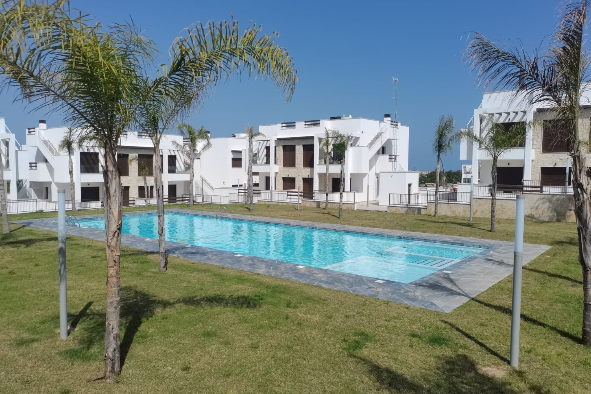 Resale - Apartament / Duplex - Orihuela Costa - Los Balcones