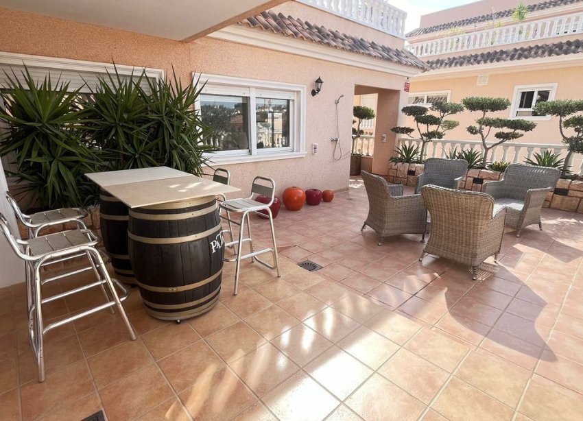 Resale - Apartament / Duplex - Orihuela Costa - Los Dolses