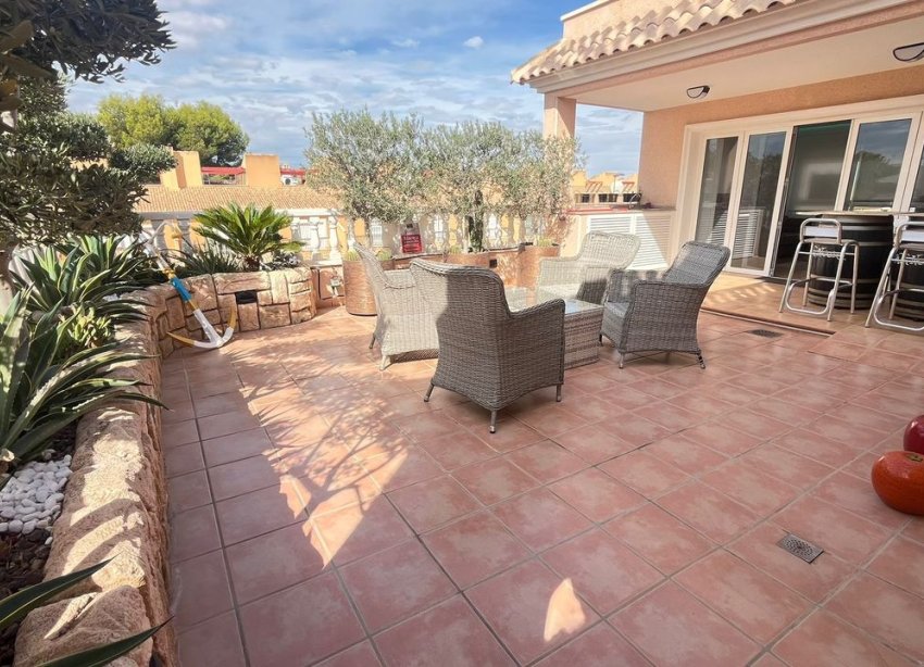Resale - Apartament / Duplex - Orihuela Costa - Los Dolses