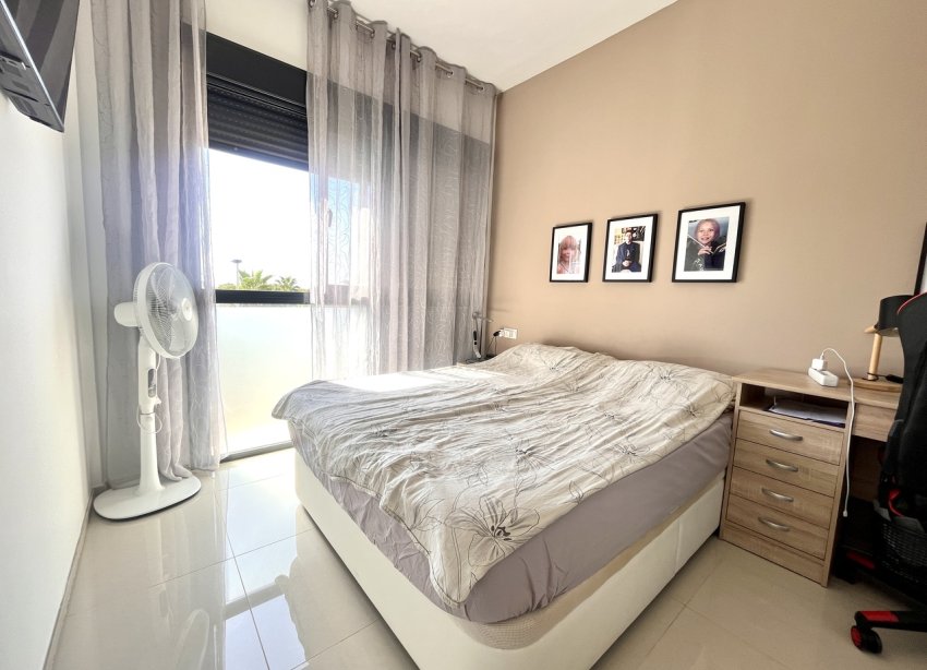 Resale - Apartament / Duplex - Orihuela Costa - Los Dolses