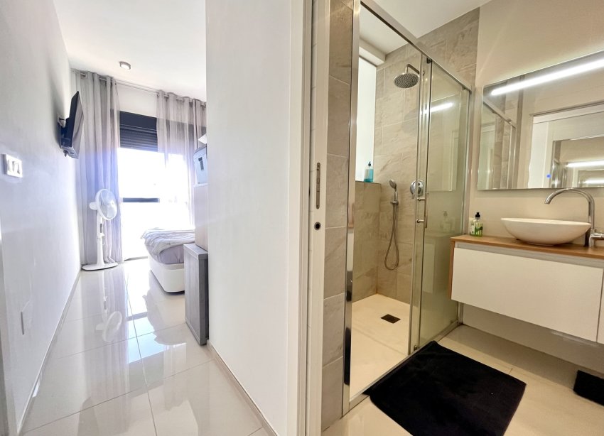 Resale - Apartament / Duplex - Orihuela Costa - Los Dolses