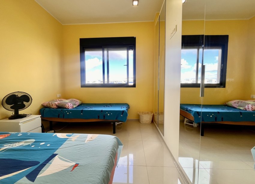 Resale - Apartament / Duplex - Orihuela Costa - Los Dolses