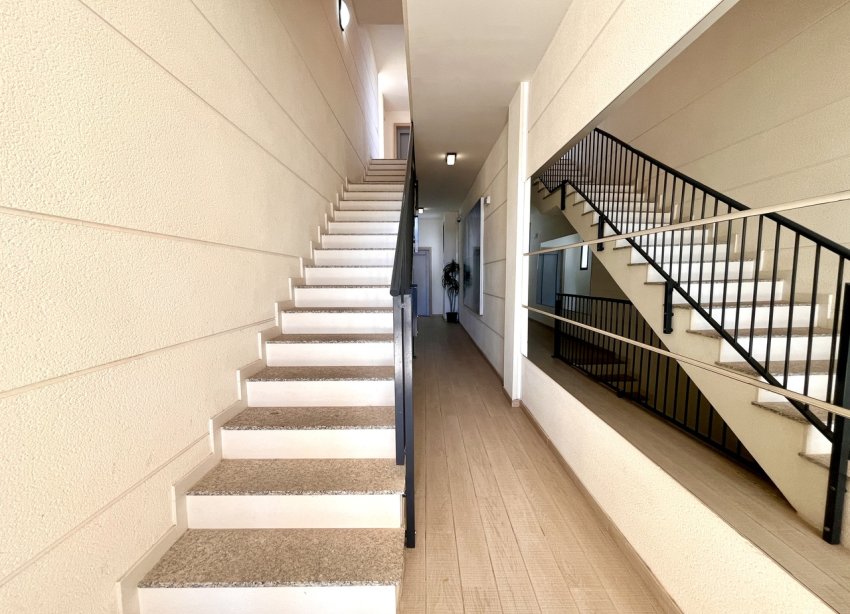 Resale - Apartament / Duplex - Orihuela Costa - Los Dolses