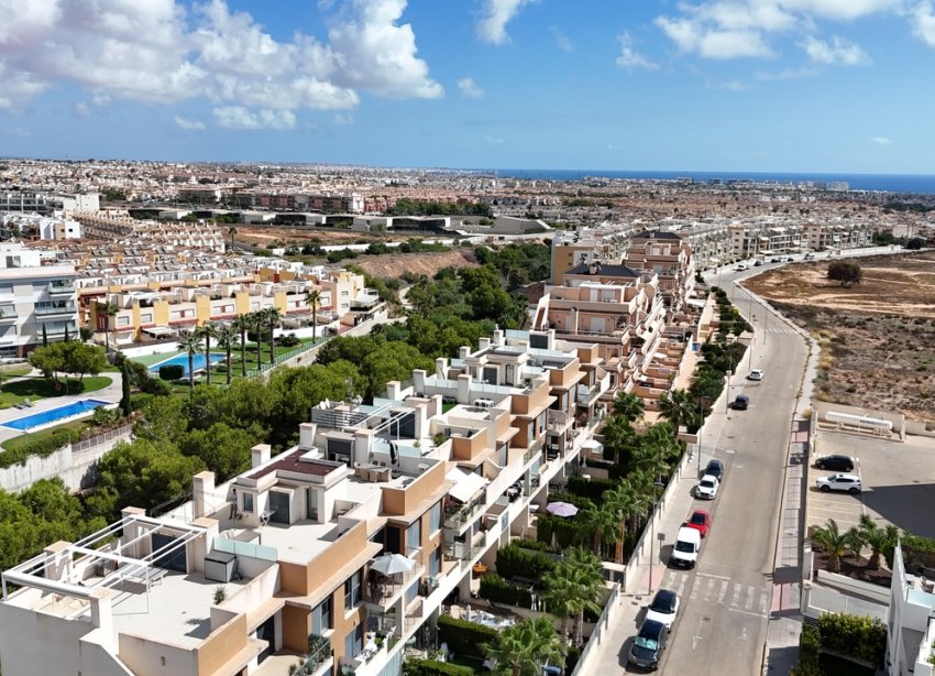 Resale - Apartament / Duplex - Orihuela Costa - Los Dolses