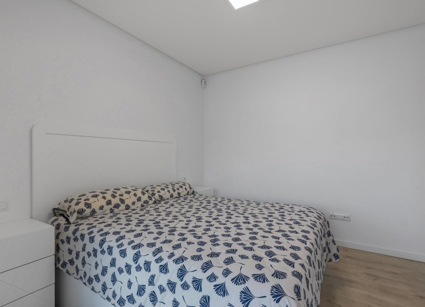 Resale - Apartament / Duplex - Orihuela Costa - Los Dolses