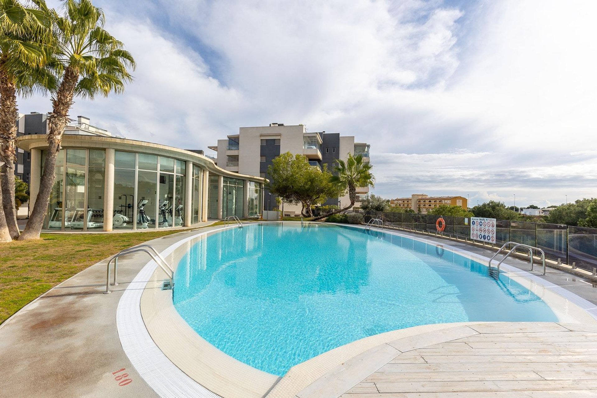 Resale - Apartament / Duplex - Orihuela Costa - Los Dolses
