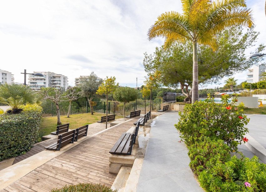 Resale - Apartament / Duplex - Orihuela Costa - Los Dolses