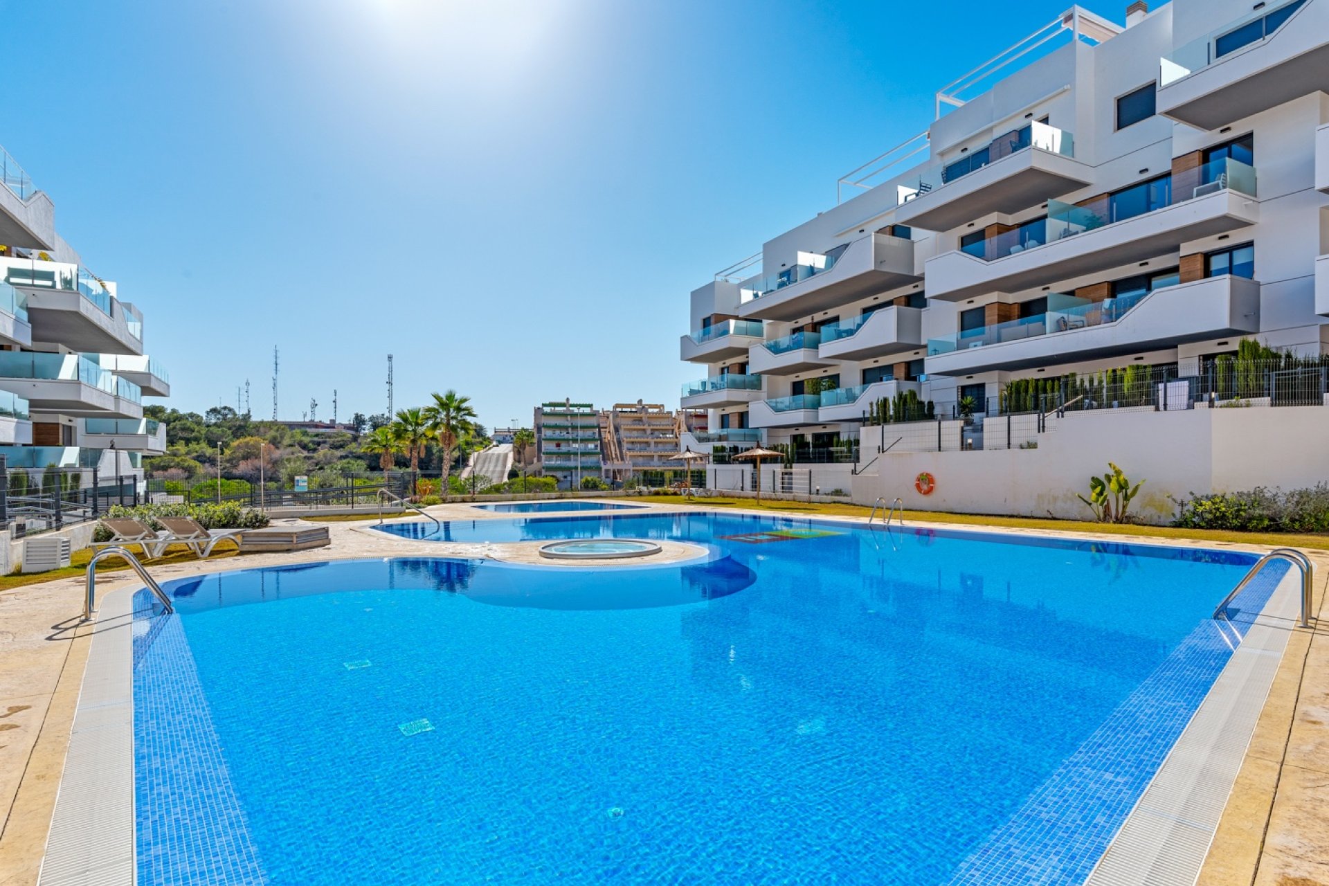 Resale - Apartament / Duplex - Orihuela Costa - Los Dolses