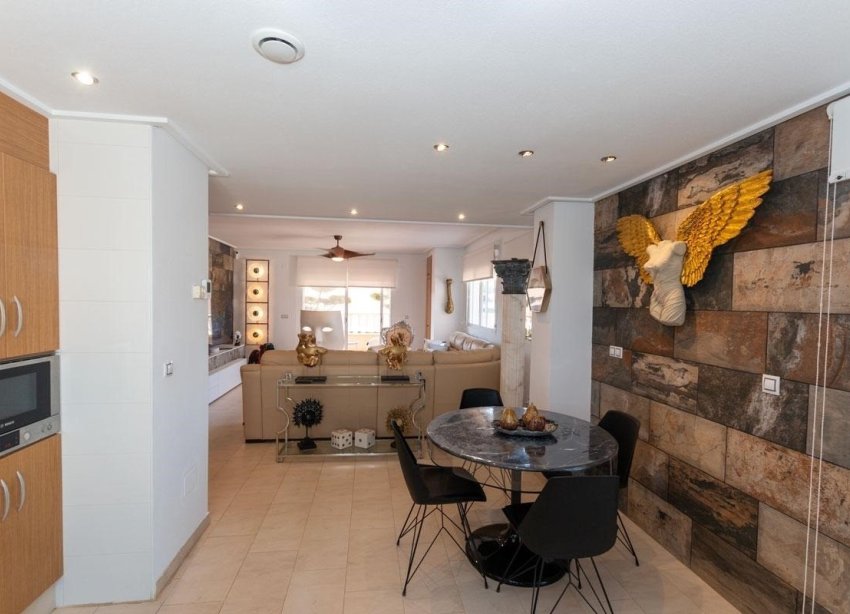 Resale - Apartament / Duplex - Orihuela Costa - Los Dolses
