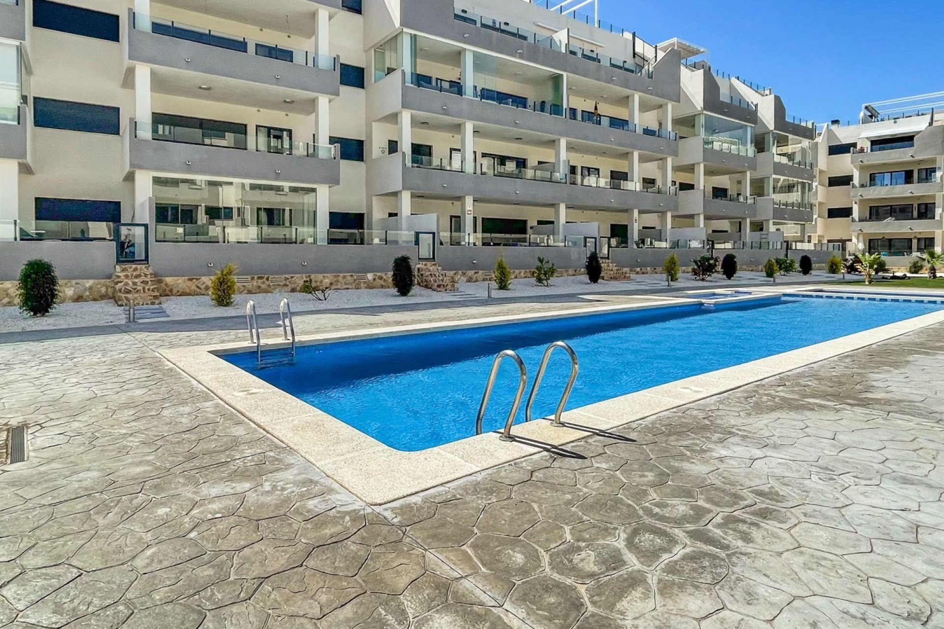 Resale - Apartament / Duplex - Orihuela Costa - Los Dolses